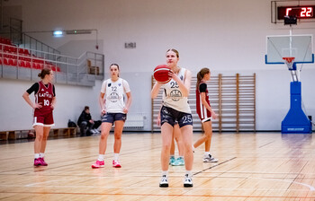 BVBS meitenēm mājas spēle (Valmieras 5vsk.) Latvijas Sieviešu basketbola līgas 2. divīzijas ietvaros