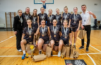 BVBS U16 meitenes izcīna starptautiskā EGBL čempionāta sudraba godalgas