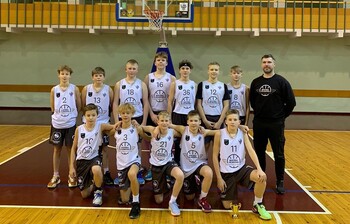 U13 komanda uzvar trīs no pieciem mačiem EYBL posmā; komandas MVP - Kreilis