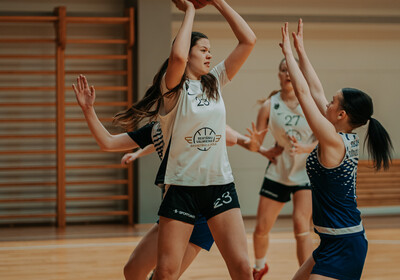 LJBL fināls U16 meitenes: Bertānu VBS - RSS Rīdzene. Foto: Ralfs Bartnieks