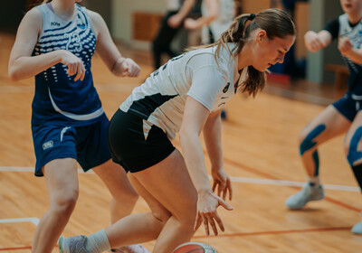 LJBL fināls U16 meitenes: Bertānu VBS - RSS Rīdzene. Foto: Ralfs Bartnieks
