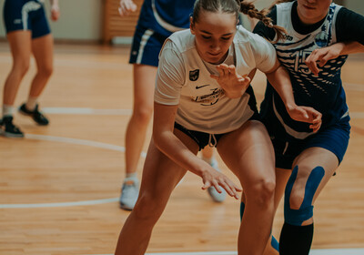 LJBL fināls U16 meitenes: Bertānu VBS - RSS Rīdzene. Foto: Ralfs Bartnieks