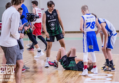 Brāļu Bertānu meistarklases noslēgums aizrit sacensību pilnā garā
