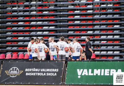 Brāļu Bertānu Basketbola meistarklase 2022, Pirmā diena