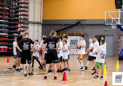 Brāļu Bertānu Basketbola meistarklase 2022, Pirmā diena