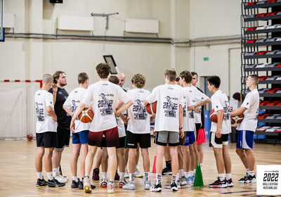 Brāļu Bertānu Basketbola meistarklase 2022, Pirmā diena