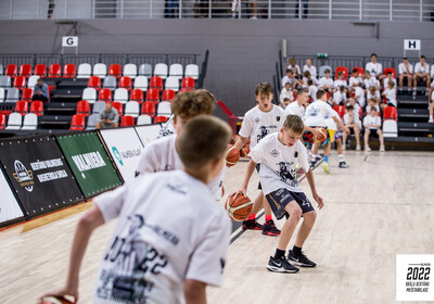 Brāļu Bertānu Basketbola meistarklase 2022, Pirmā diena
