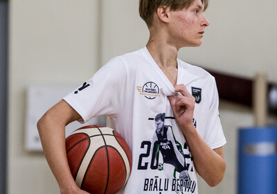 Brāļu Bertānu Basketbola meistarklase 2022, Pirmā diena