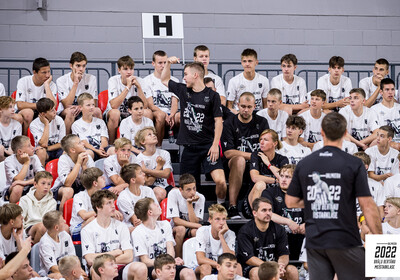Brāļu Bertānu Basketbola meistarklase 2022, Pirmā diena