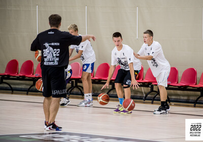 Brāļu Bertānu Basketbola meistarklase 2022, Pirmā diena