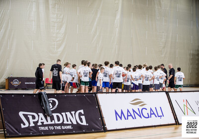 Brāļu Bertānu Basketbola meistarklase 2022, Pirmā diena