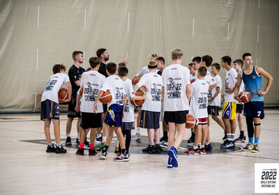 Brāļu Bertānu Basketbola meistarklase 2022, Pirmā diena