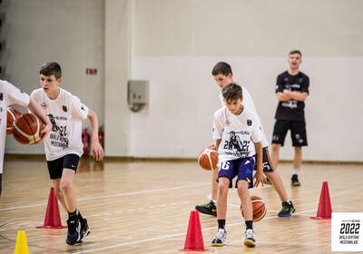 Brāļu Bertānu Basketbola meistarklase 2022, Pirmā diena