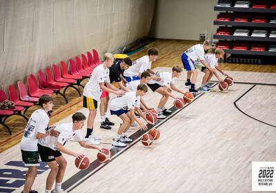 Brāļu Bertānu Basketbola meistarklase 2022, Pirmā diena
