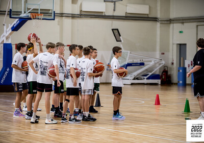 Brāļu Bertānu Basketbola meistarklase 2022, Pirmā diena