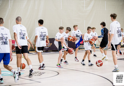 Brāļu Bertānu Basketbola meistarklase 2022, Pirmā diena