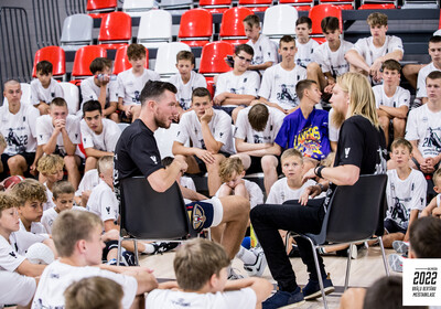 Brāļu Bertānu Basketbola meistarklase 2022, Pirmā diena