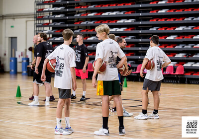 Brāļu Bertānu Basketbola meistarklase 2022, Pirmā diena