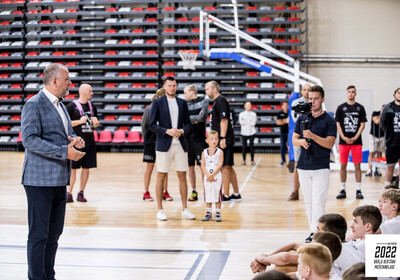 Brāļu Bertānu Basketbola meistarklase 2022, Pirmā diena