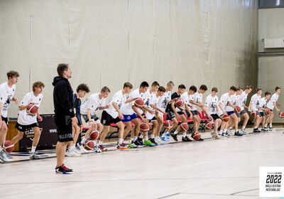 Brāļu Bertānu Basketbola meistarklase 2022, Pirmā diena