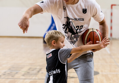 Brāļu Bertānu Basketbola meistarklase 2022, Otrā diena
