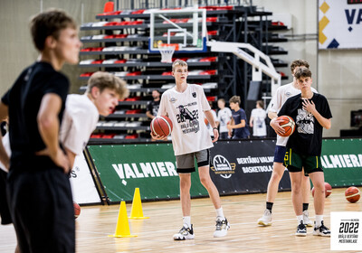 Brāļu Bertānu Basketbola meistarklase 2022, Otrā diena