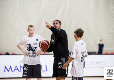 Brāļu Bertānu Basketbola meistarklase 2022, Otrā diena
